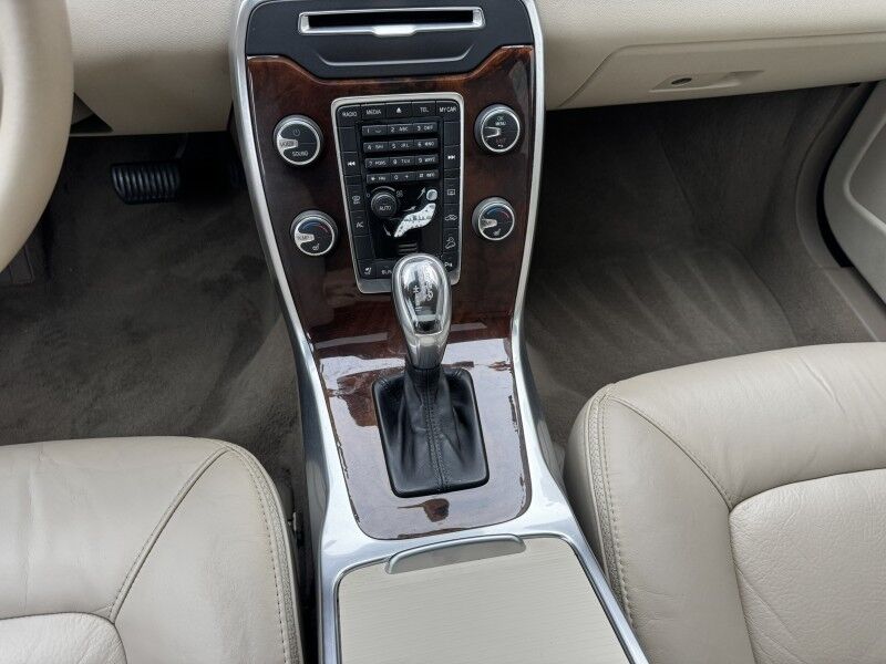 2013 Volvo XC70 3.2L Willow Grove PA