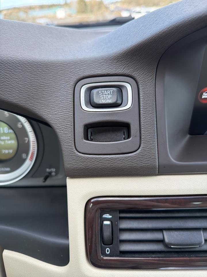 2013 Volvo XC70 T6 Bend OR