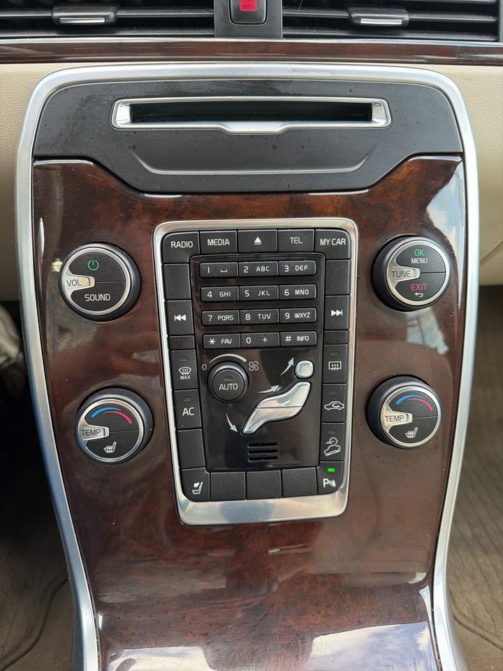 2013 Volvo XC70 T6 Bend OR