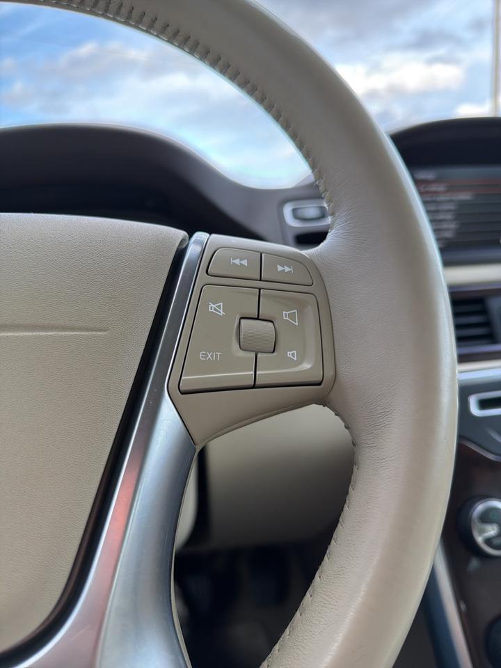 2013 Volvo XC70 T6 Bend OR