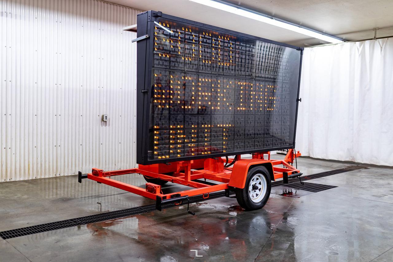 2013 Wanco WTMMB Message Board Trailer Red Deer AB
