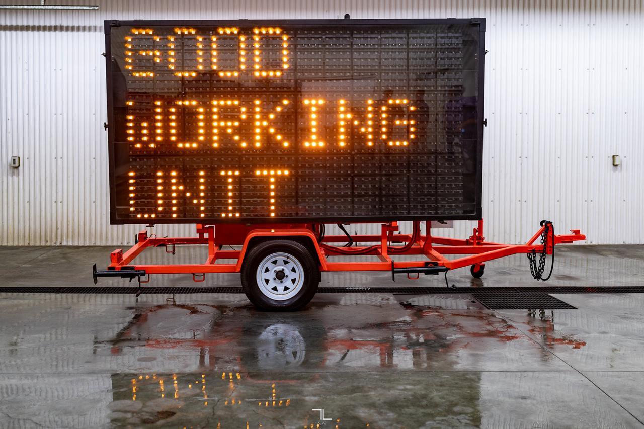 2013 Wanco WTMMB Message Board Trailer Red Deer AB