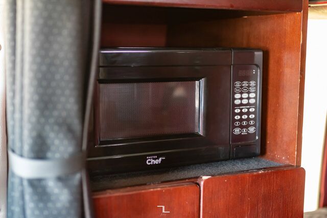 2013 Western Star 4900 SF Tractor Sleeper Heavy Spec Red Deer AB