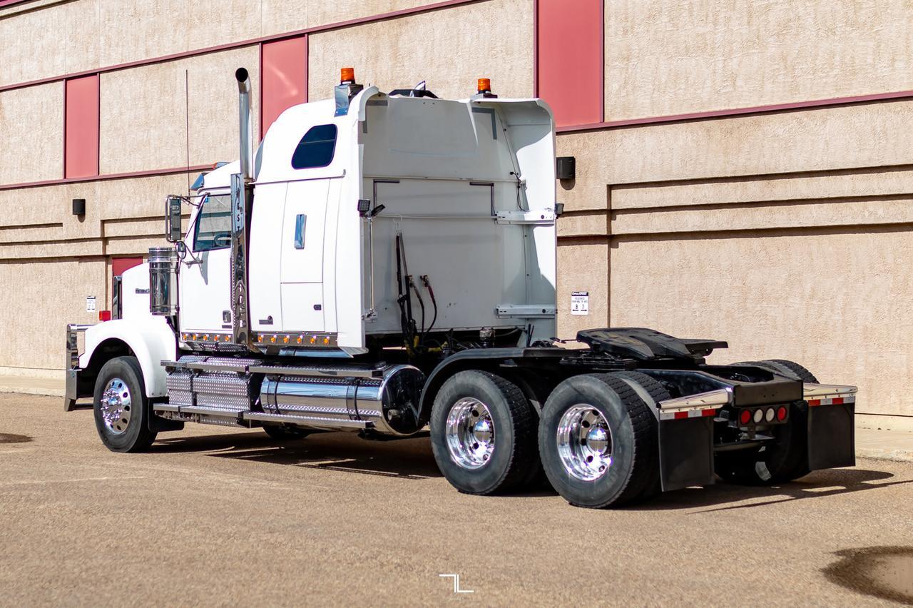 2013 Western Star 4900 SF Tractor Sleeper Heavy Spec Red Deer AB