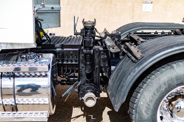 2013 Western Star 4900 SF Tractor Sleeper Heavy Spec Red Deer AB