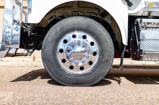 2013 Western Star 4900 SF Tractor Sleeper Heavy Spec Red Deer AB