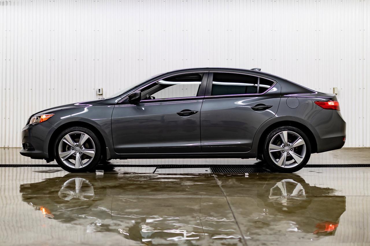 2014 Acura ILX Tech Pkg Leather Roof Nav BCam Red Deer AB