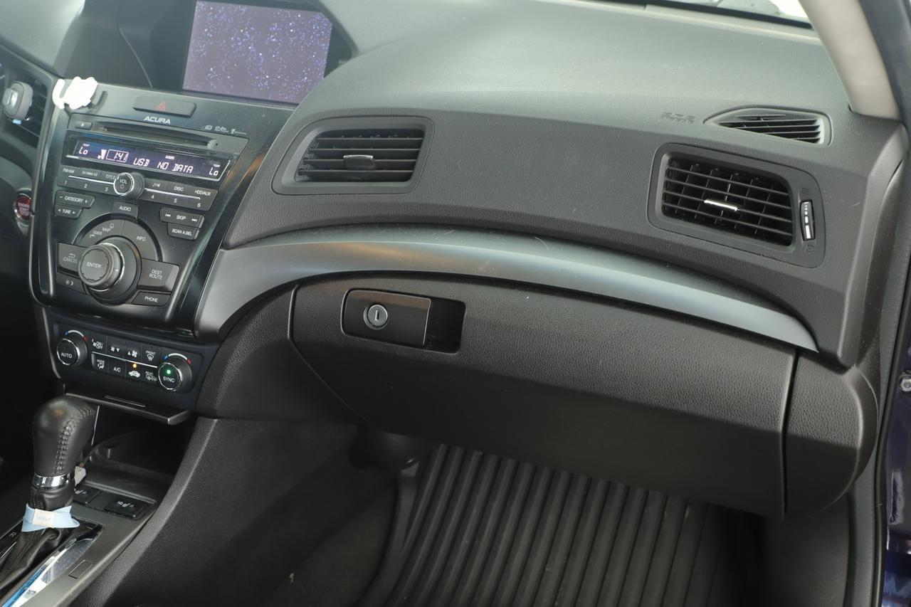 2014 Acura ILX Tech Pkg New Braunfels TX