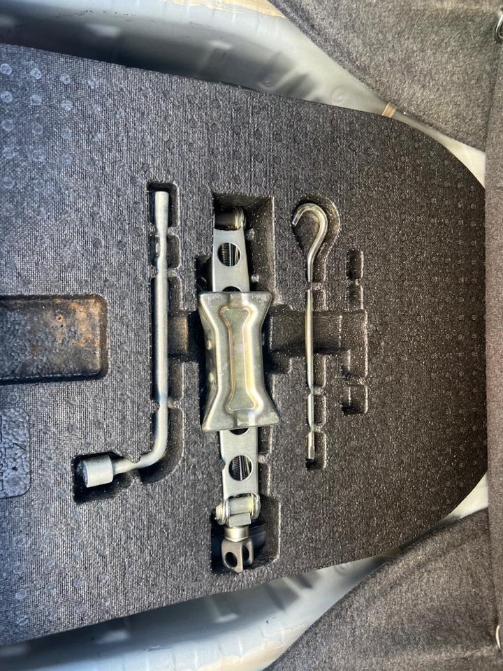 2014 Acura TSX 5-Spd AT with Tech P Austin TX