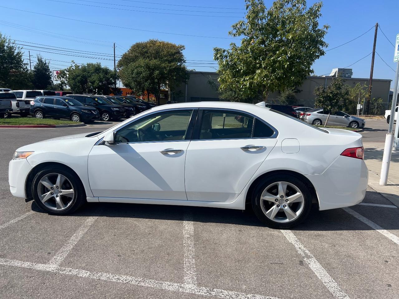 2014 Acura TSX 5-Spd AT with Tech P Austin TX