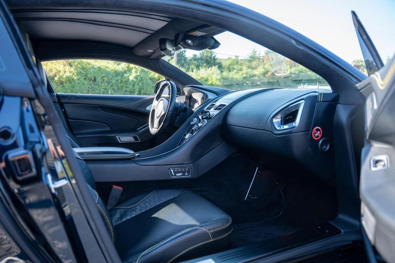 2014 Aston Martin Vanquish Coupe 2D St. Louis MO