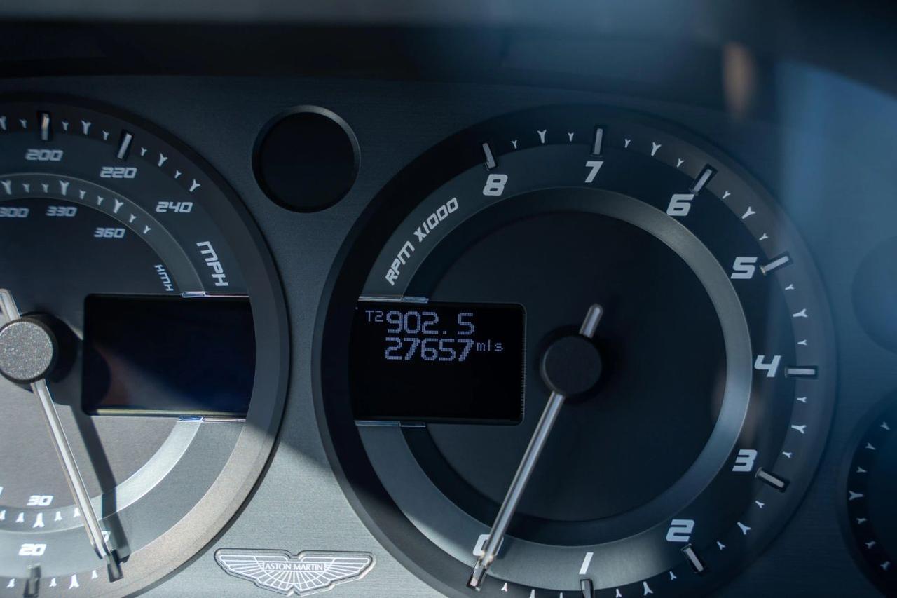 2014 Aston Martin Vanquish Coupe 2D St. Louis MO