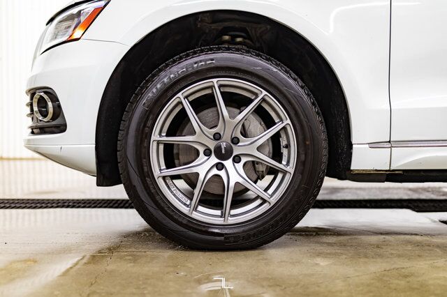 2014 Audi Q5 Quattro Premium Leather Heated Seats Red Deer AB