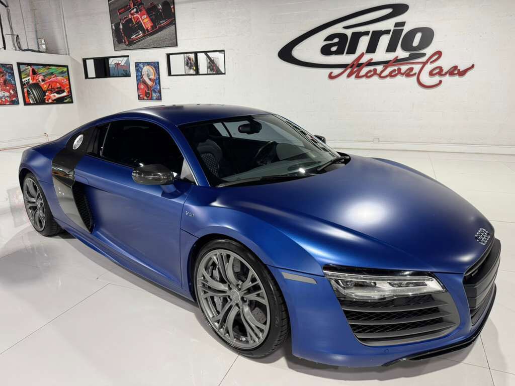 2014 Audi R8 V10 plus
