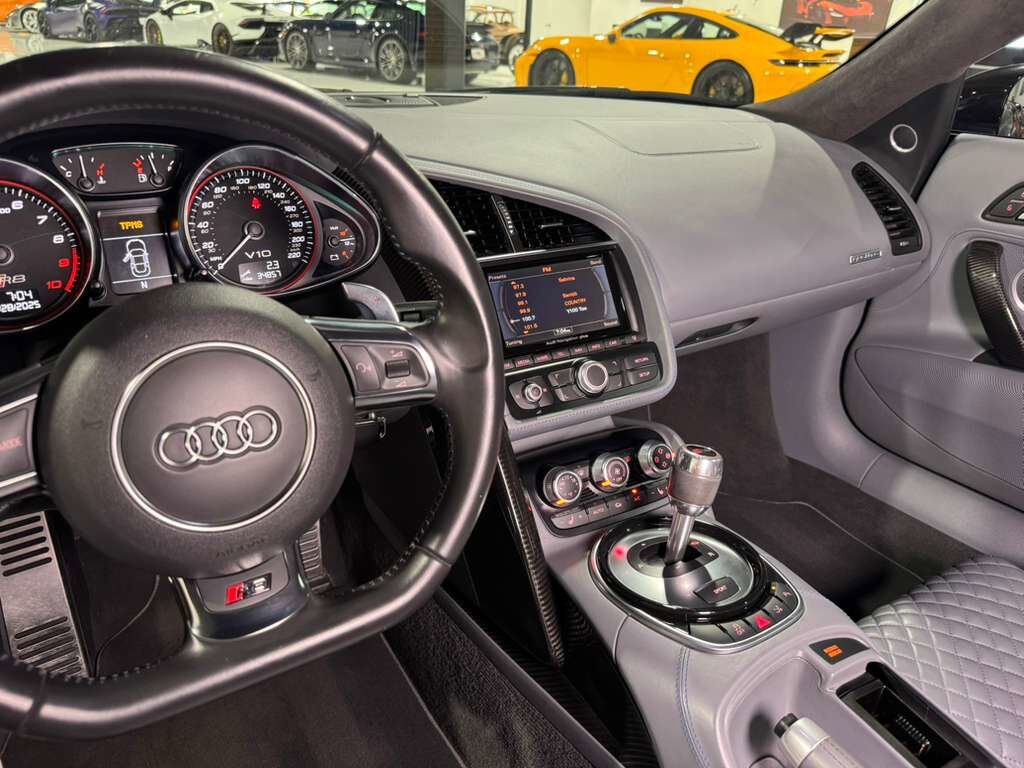 2014 Audi R8 V10 plus Sepang Blue Matte paint, Audi Exclusive interior, carbon galore AND MORE!! Fort Lauderdale FL
