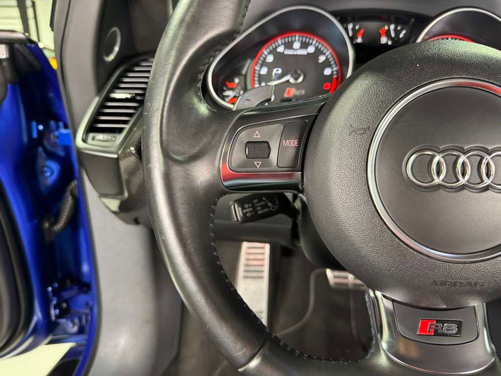 2014 Audi R8 V10 plus Sepang Blue Matte paint, Audi Exclusive interior, carbon galore AND MORE!! Fort Lauderdale FL