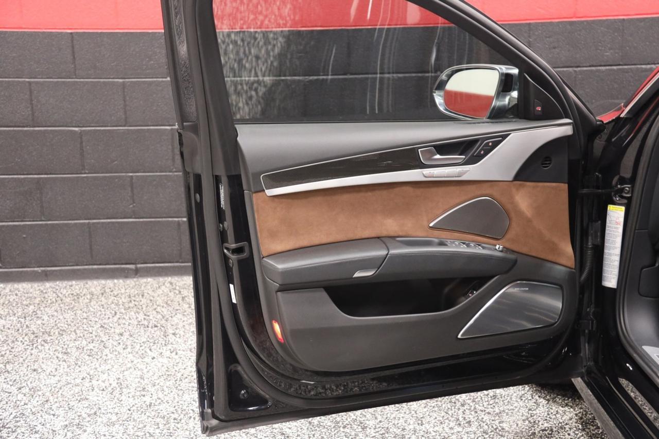 2014 Audi S8 4dr Sedan Skokie IL