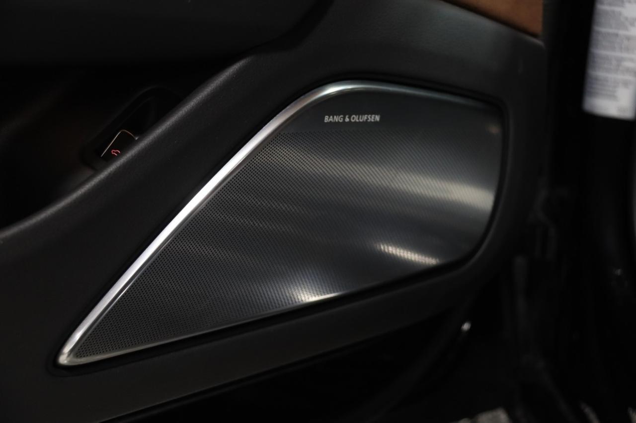 2014 Audi S8 4dr Sedan Skokie IL