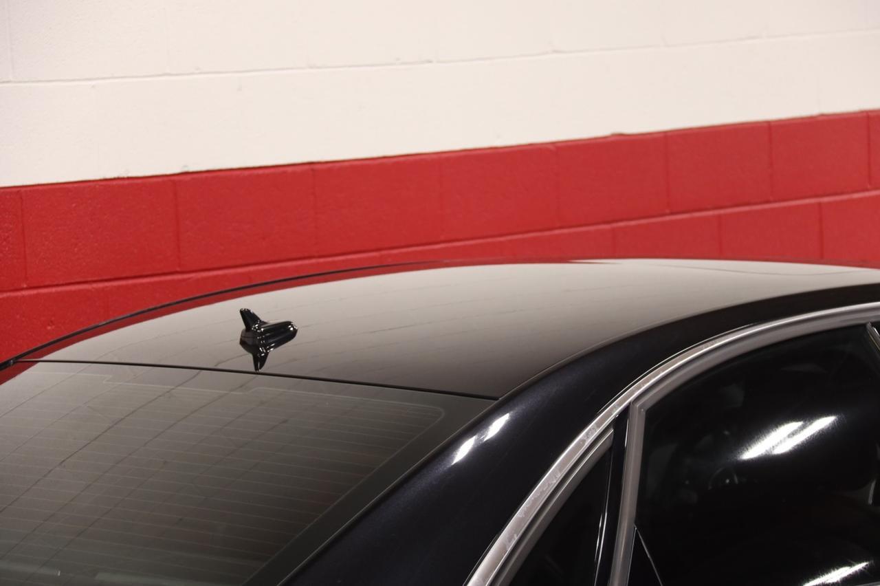 2014 Audi S8 4dr Sedan Skokie IL