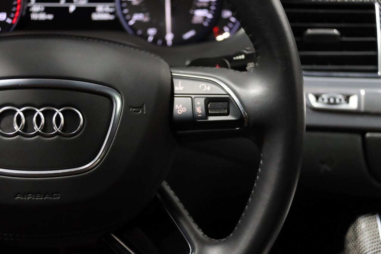 2014 Audi S8 4dr Sedan Skokie IL