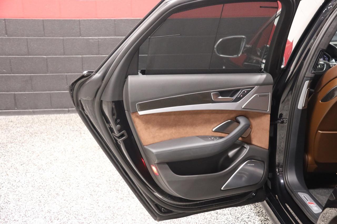 2014 Audi S8 4dr Sedan Skokie IL