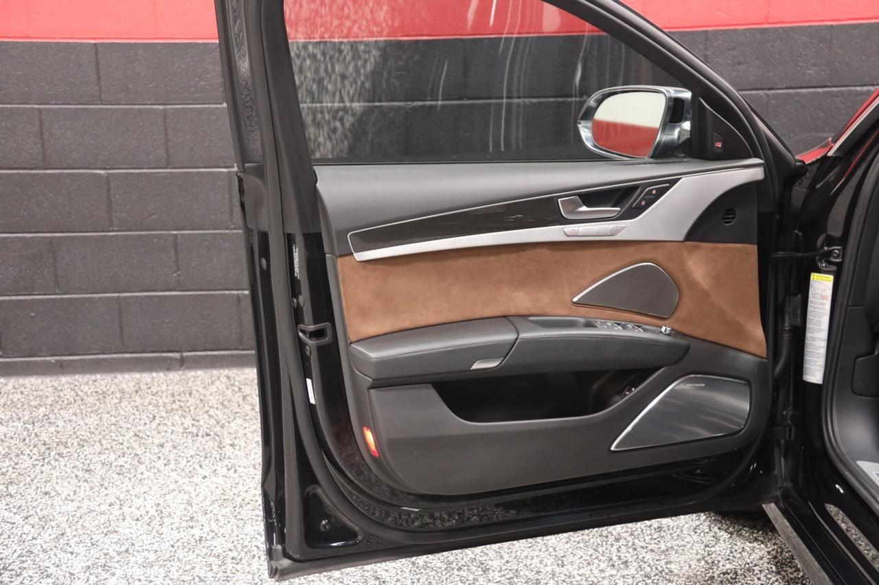 2014 Audi S8 4dr Sedan Skokie IL