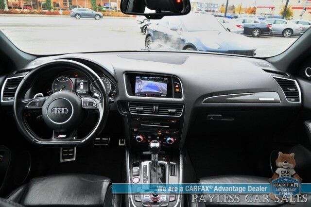 2014 Audi SQ5 / Premium Plus / AWD / 3.0L Supercharged V6 / Power & Heated Leather Seats / Panoramic Sunroof / Navigation / Blind Spot Alert / Bluetooth / Backup Camera / Keyless Entry & Start / Only 99K Miles Anchorage AK