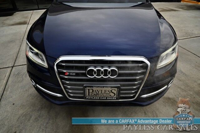 2014 Audi SQ5 / Premium Plus / AWD / 3.0L Supercharged V6 / Power & Heated Leather Seats / Panoramic Sunroof / Navigation / Blind Spot Alert / Bluetooth / Backup Camera / Keyless Entry & Start / Only 99K Miles Anchorage AK