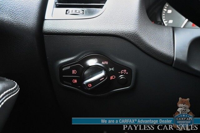 2014 Audi SQ5 Premium Plus / AWD / 3.0L Supercharged V6 / Power & Heated Leather Seats / Panoramic Sunroof / Navigation / Blind Spot Alert / Bluetooth / Backup Camera / Keyless Entry & Start / Rear Park Sensors Anchorage AK