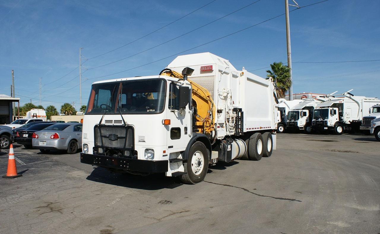 2014 Autocar ACX64 28 yd Heil Side Loader Garbage Truck Tampa FL