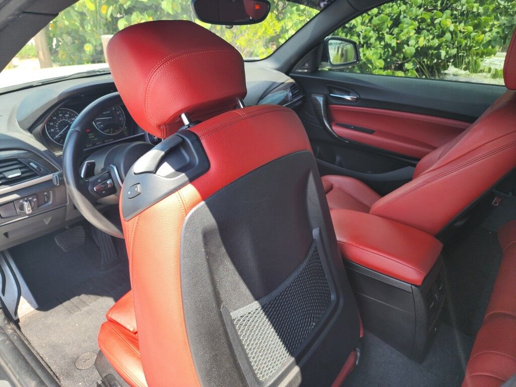 2014 BMW 2 Series M235i~LOW MILES~ACTIVE PARKING SYSTEM~AUTO START/STOP~CRUISE CONTROL~DRIVER ASSISTANCE PACKAGE~LEATHER SEATS~NAVIGATION SYSTEM~PREMIUM SOUND SYSTEM Sarasota FL