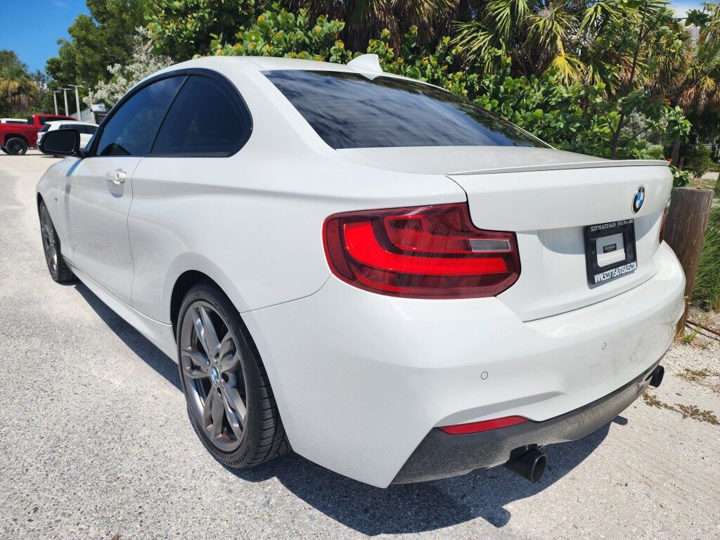 2014 BMW 2 Series M235i~LOW MILES~ACTIVE PARKING SYSTEM~AUTO START/STOP~CRUISE CONTROL~DRIVER ASSISTANCE PACKAGE~LEATHER SEATS~NAVIGATION SYSTEM~PREMIUM SOUND SYSTEM Sarasota FL
