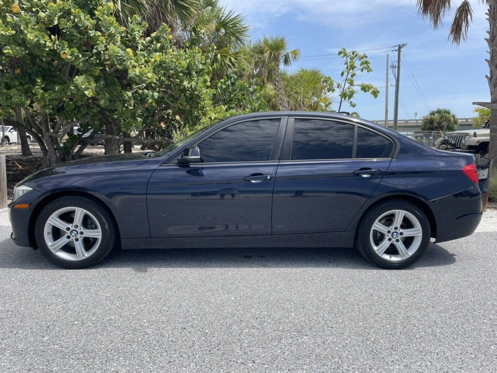 2014 BMW 3 Series 320i