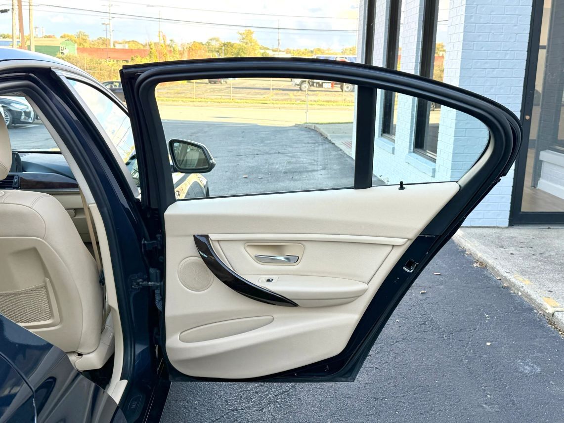 2014 BMW 3 Series 320i xDrive Sedan 4D Cincinnati OH