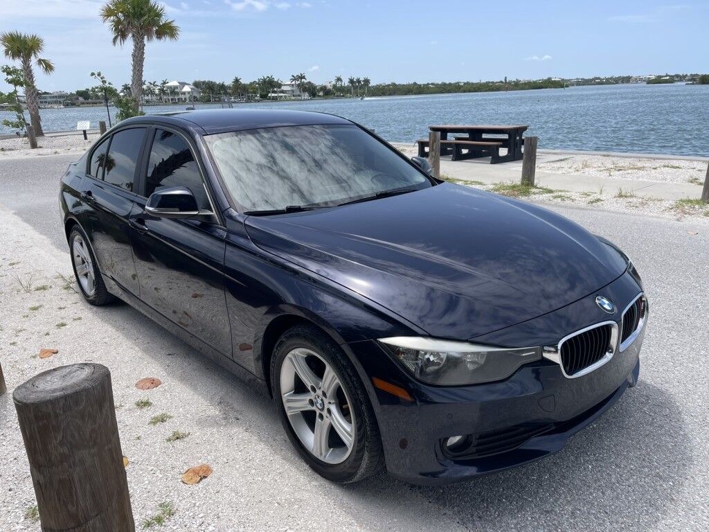 2014 BMW 3 Series 320i~CLEAN CARFAX~BLUETOOTH~REARVIEW CAMERA~ Sarasota FL