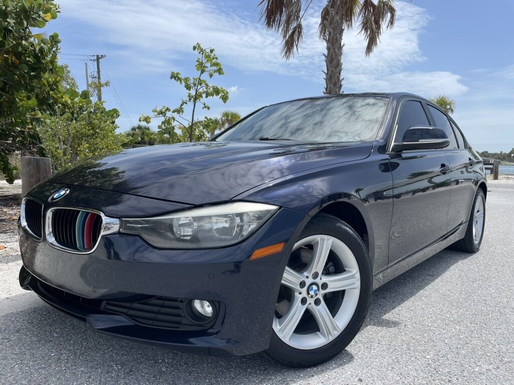 2014 BMW 3 Series 320i~CLEAN CARFAX~BLUETOOTH~REARVIEW CAMERA~