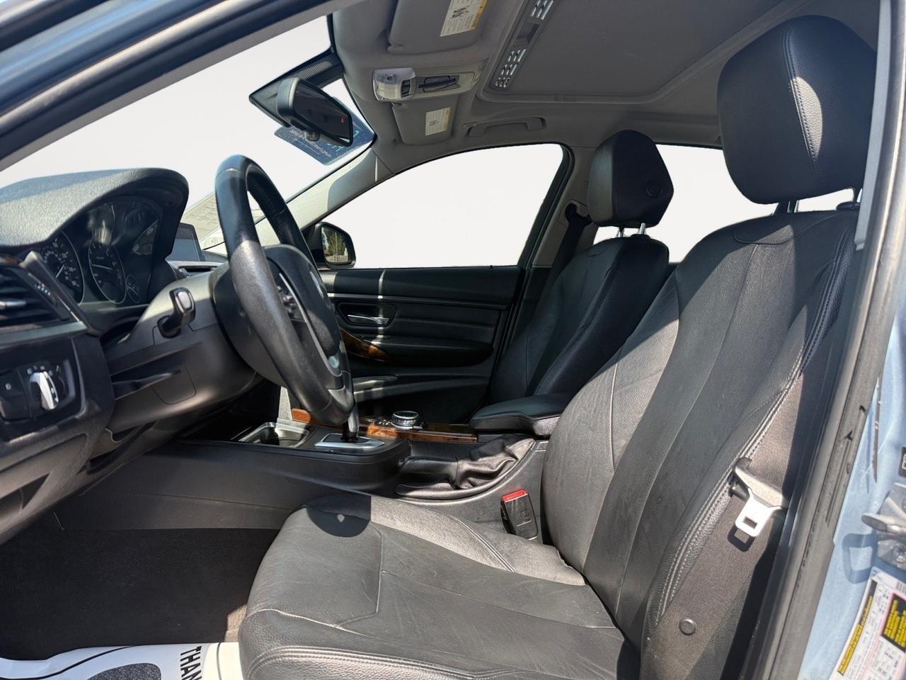 2014 BMW 3 Series 328i, HEATED SEATS, SUNROOF, BLUETOOTH, POWER MIRRORS, FLOOR MATS, AUTOMATIC HEADLIGHTS, COME AND TEST DRIVE THIS BMW 3 SERIES TODAY!