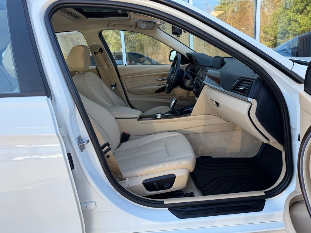 2014 BMW 3 Series 328i xDrive Orange MA