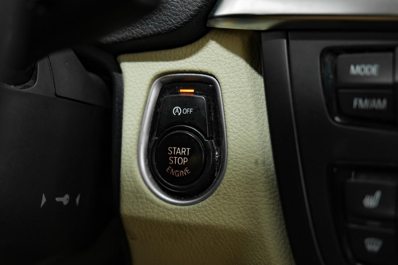 2014 BMW 335i AUTOMATIC NAVIGATION SUNROOF LEATHER HEATED SEATS KEYLESS START BLUETOOTH Carrollton TX