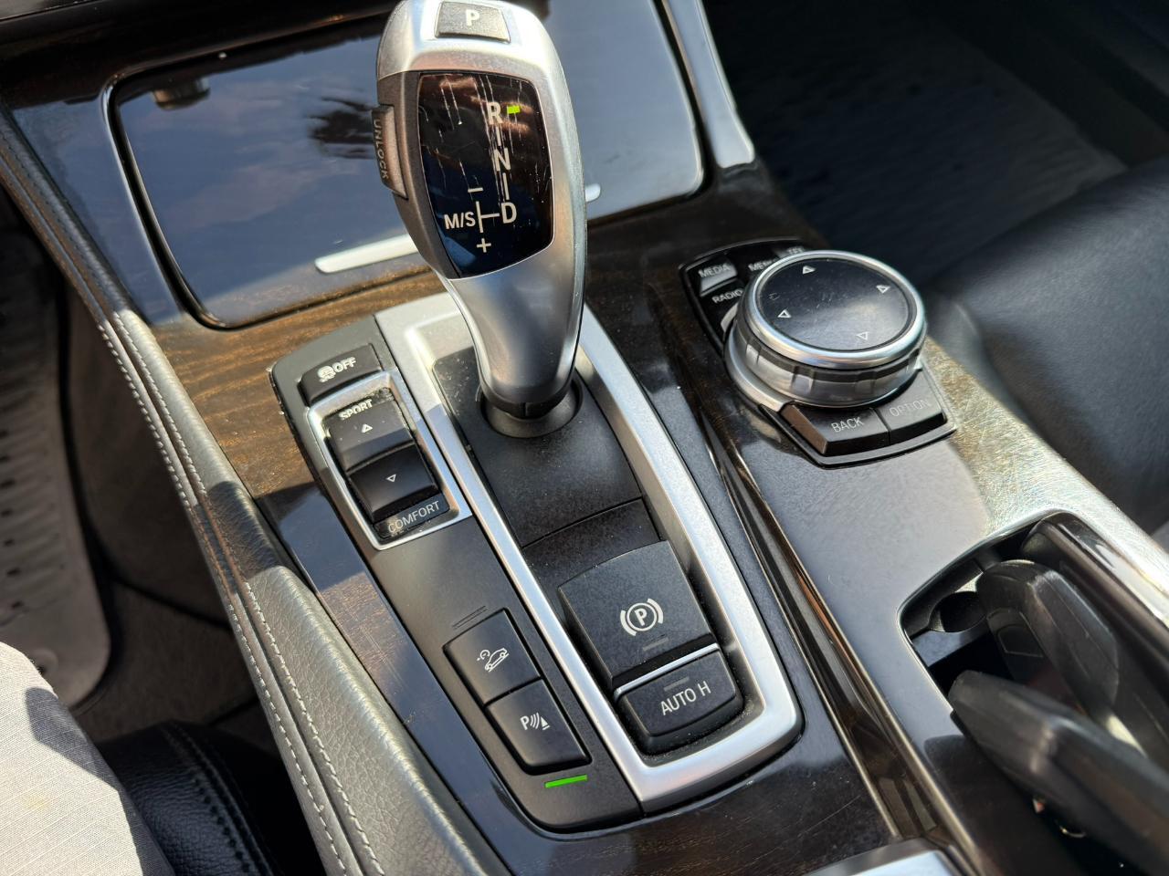 2014 BMW 5 Series 4dr Sdn 528i xDrive AWD Jacksonville FL