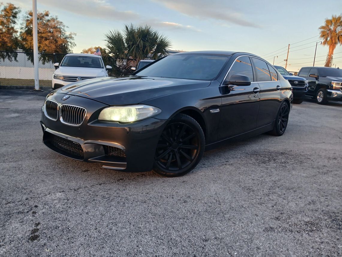 2014 BMW 5 Series 535i xDrive Sedan 4D