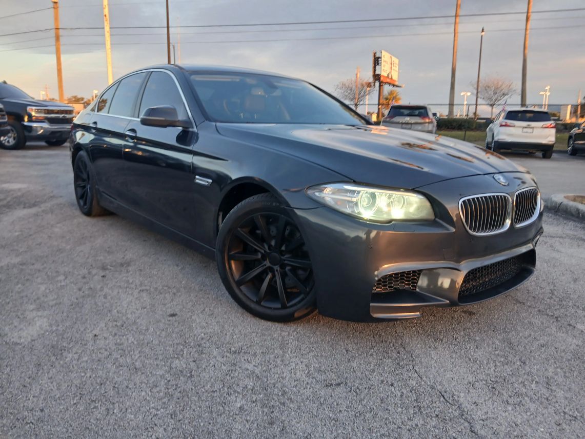2014 BMW 5 Series 535i xDrive Sedan 4D