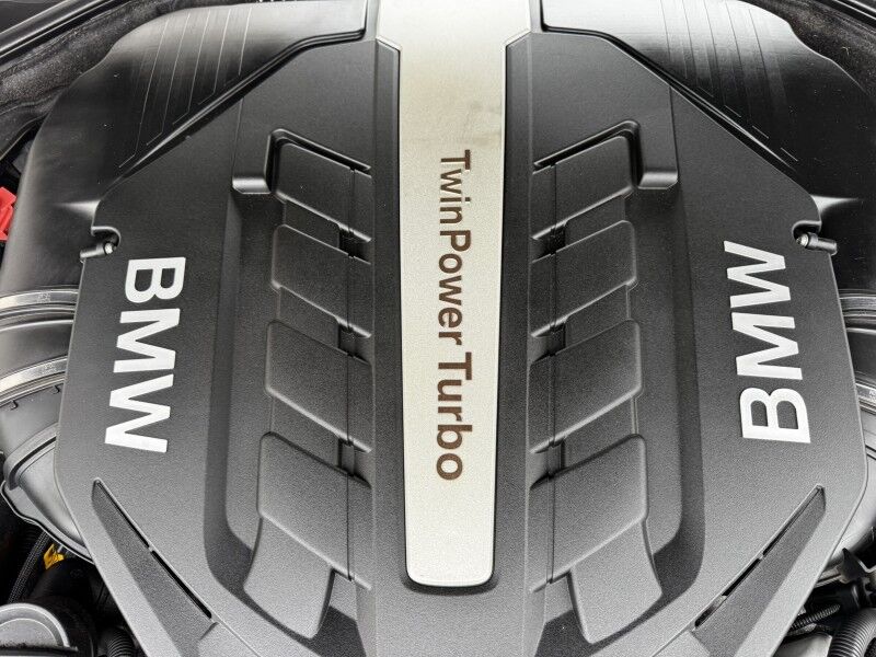 2014 BMW 5 Series 550i