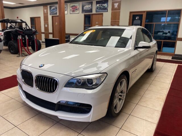 2014 BMW 740i 740i