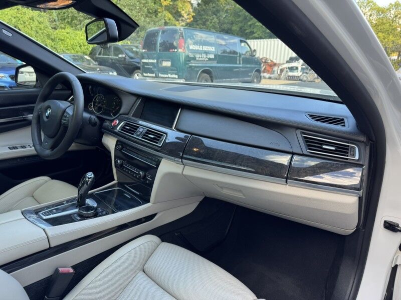 2014 BMW 750i 750i Willow Grove PA