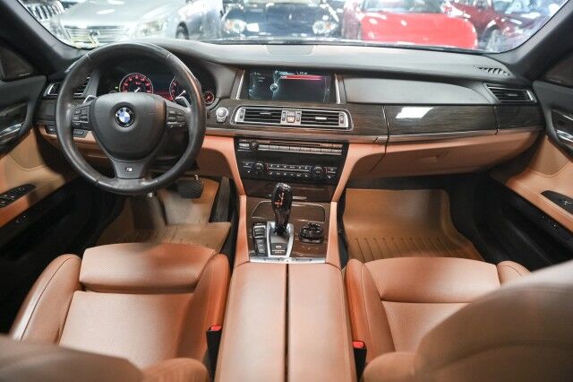 2014 BMW 750i xDrive M Sport 4dr Sedan Chicago IL