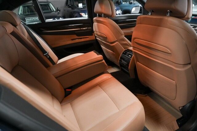 2014 BMW 750i xDrive M Sport 4dr Sedan Chicago IL