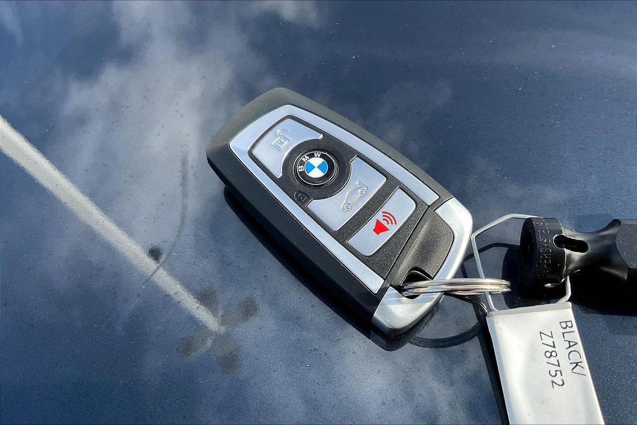 2014 BMW M6  BLACK at Westside Kia