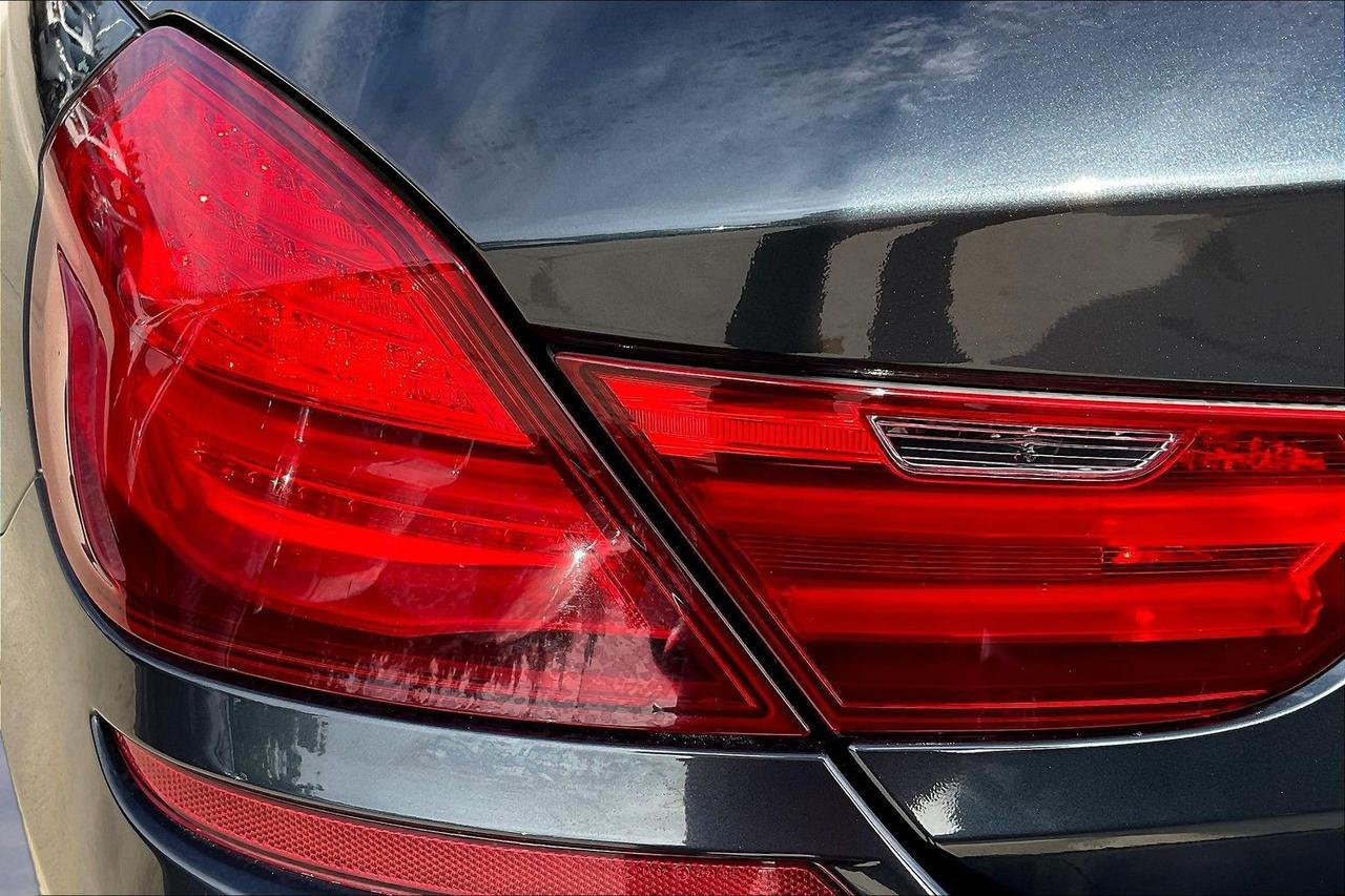 2014 BMW M6  BLACK at Westside Kia