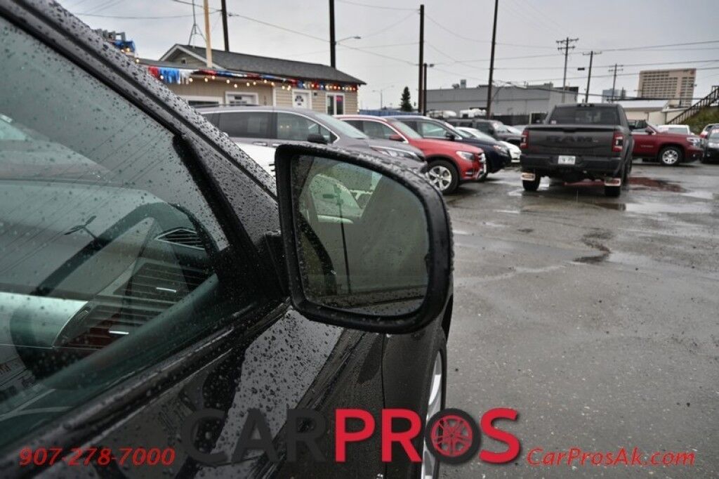 2014 BMW X6 xDrive35i - 3.0L Turbo - Automatic - All Wheel Drive - Front Leather Heated Seats w/ Heated Steering Wheel - 2nd Row Heated Seats - Fog Lights - Keyless Entry & Start - Backup Camera - Sunroof Anchorage AK
